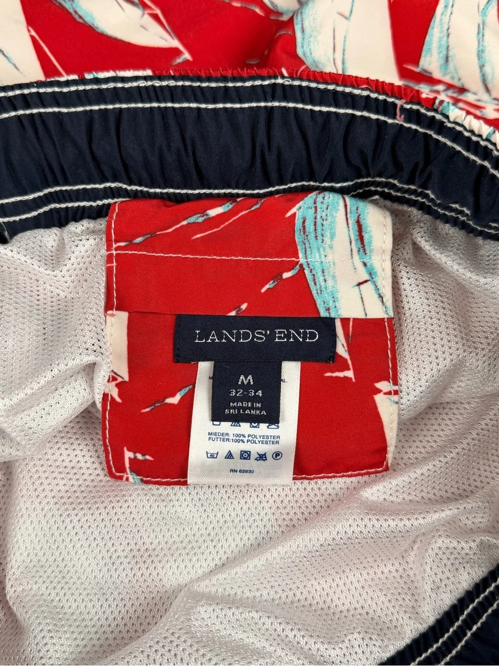 SALE Lands' End Men's Red Sailboat Swim Trunks Nautical Board Shorts | Size: M